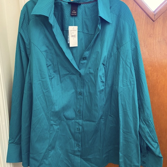 NWT Lane Bryant Button Up size 24 - Picture 1 of 4